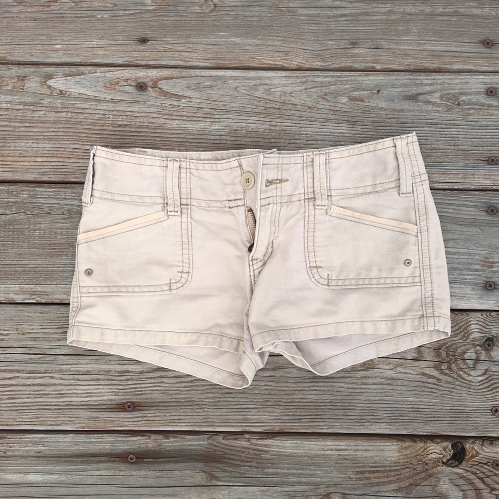 Hollister low rise shorts size 1
